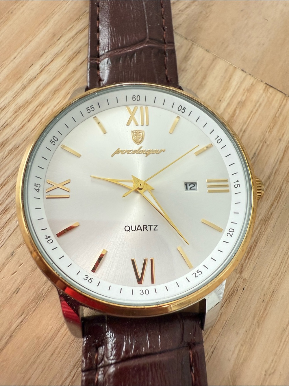 Poedagar men’s gold tone brown leather fashion watch NEW BATTERY